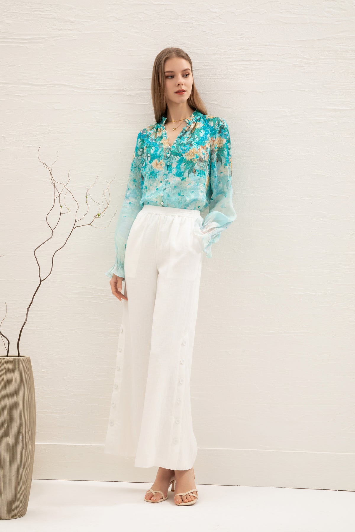 Stella floral linen blouse
