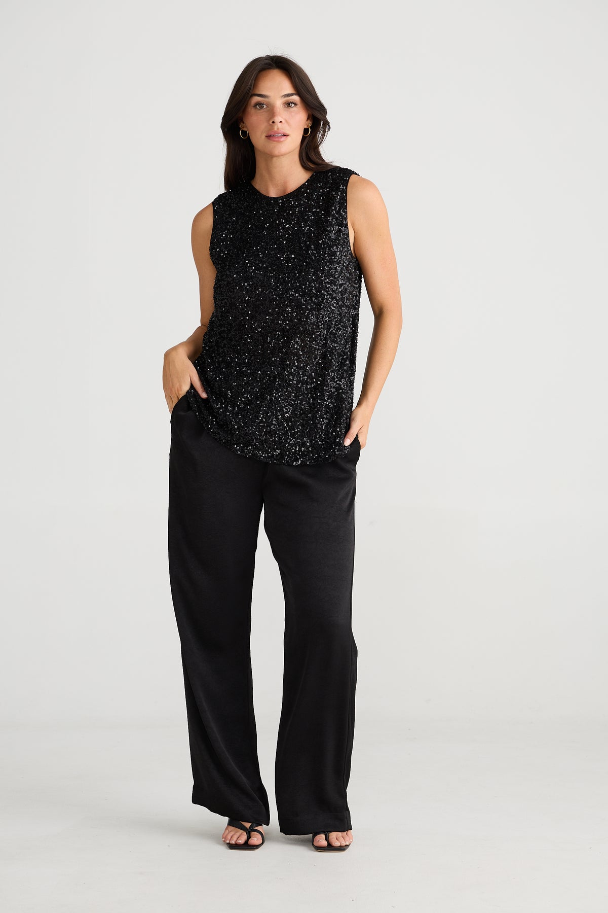 Show stopper top - black sequin