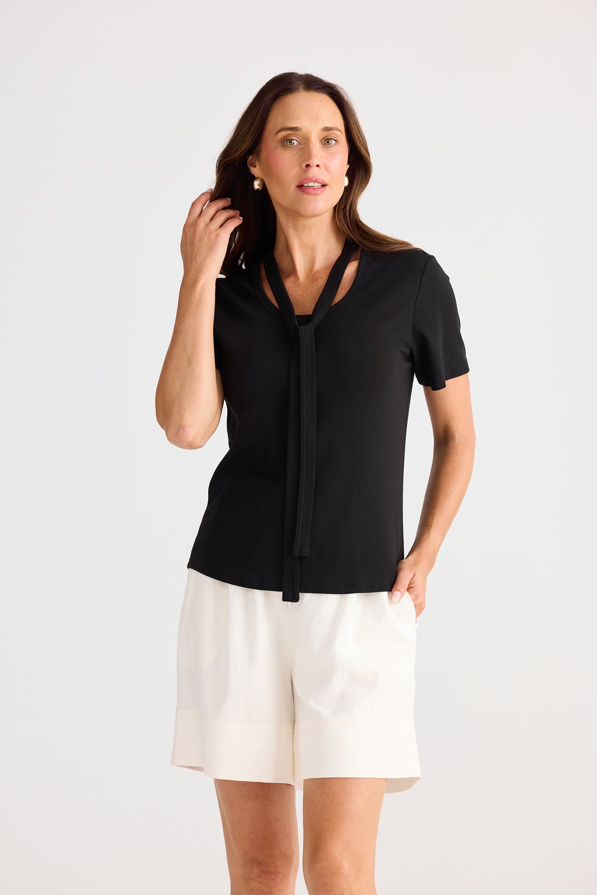Naomi tee - black