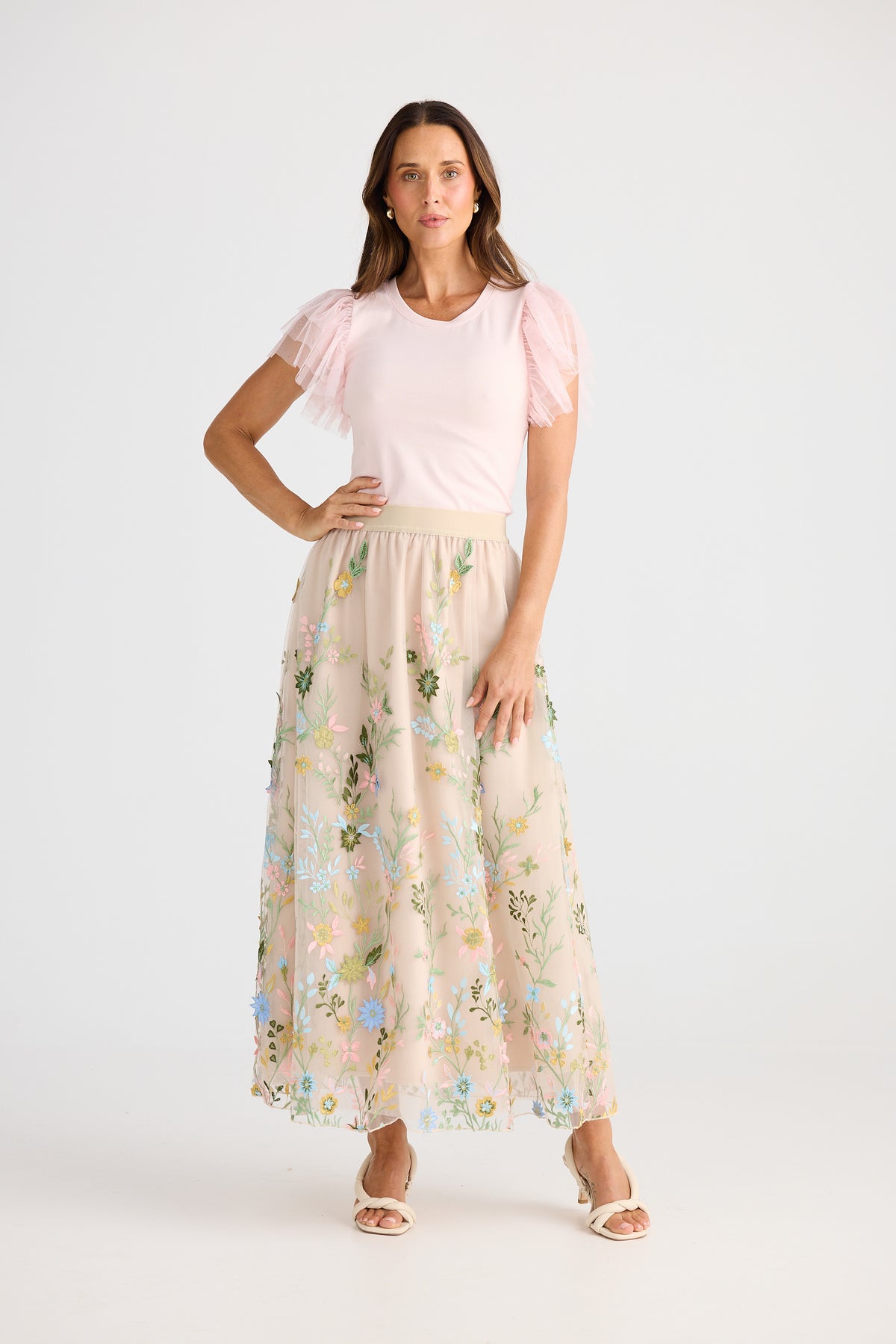 Enchanted embroidery skirt