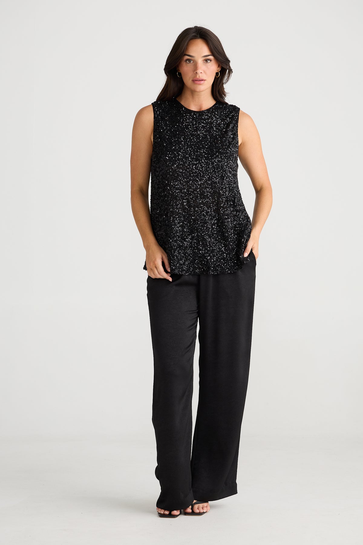 Show stopper top - black sequin